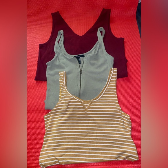 Pack of 3 Bodysuits FOREVER 21 / AMERICAN EAGLE / & Gap - Picture 6 of 11